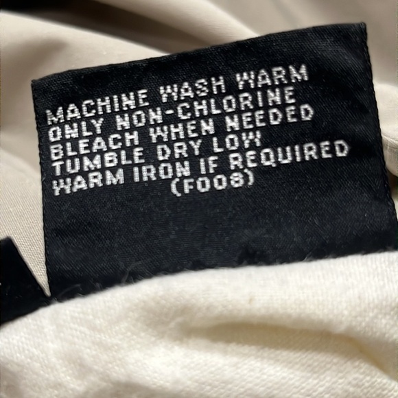 Members Only Light Tan REVERSIBLE  PUFFER Jacket,
MEN SIZE XL. - Picture 10 of 10